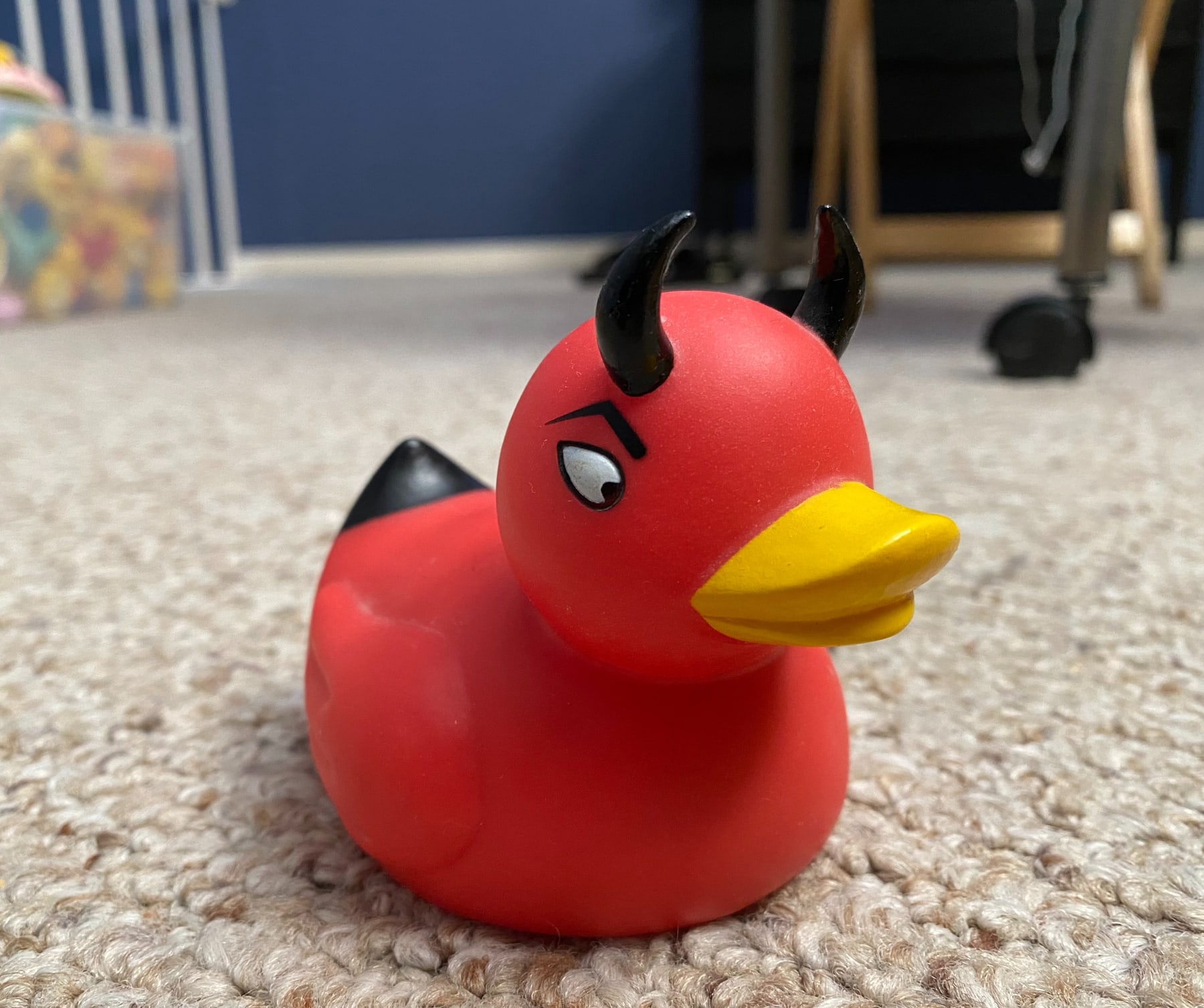 Physical duck · devil